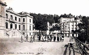782- Bougie - Place de la Marine